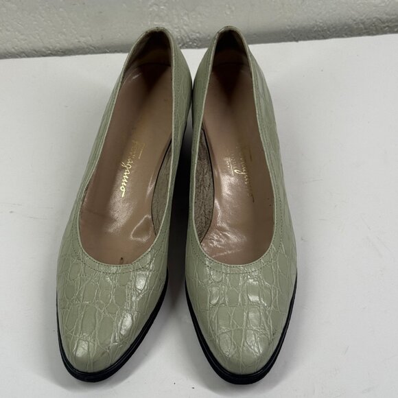 Vintage Salvatore Ferragamo Wedge Pumps Croc Embossed Leather Nile Green Sz 8.5 - Picture 10 of 16